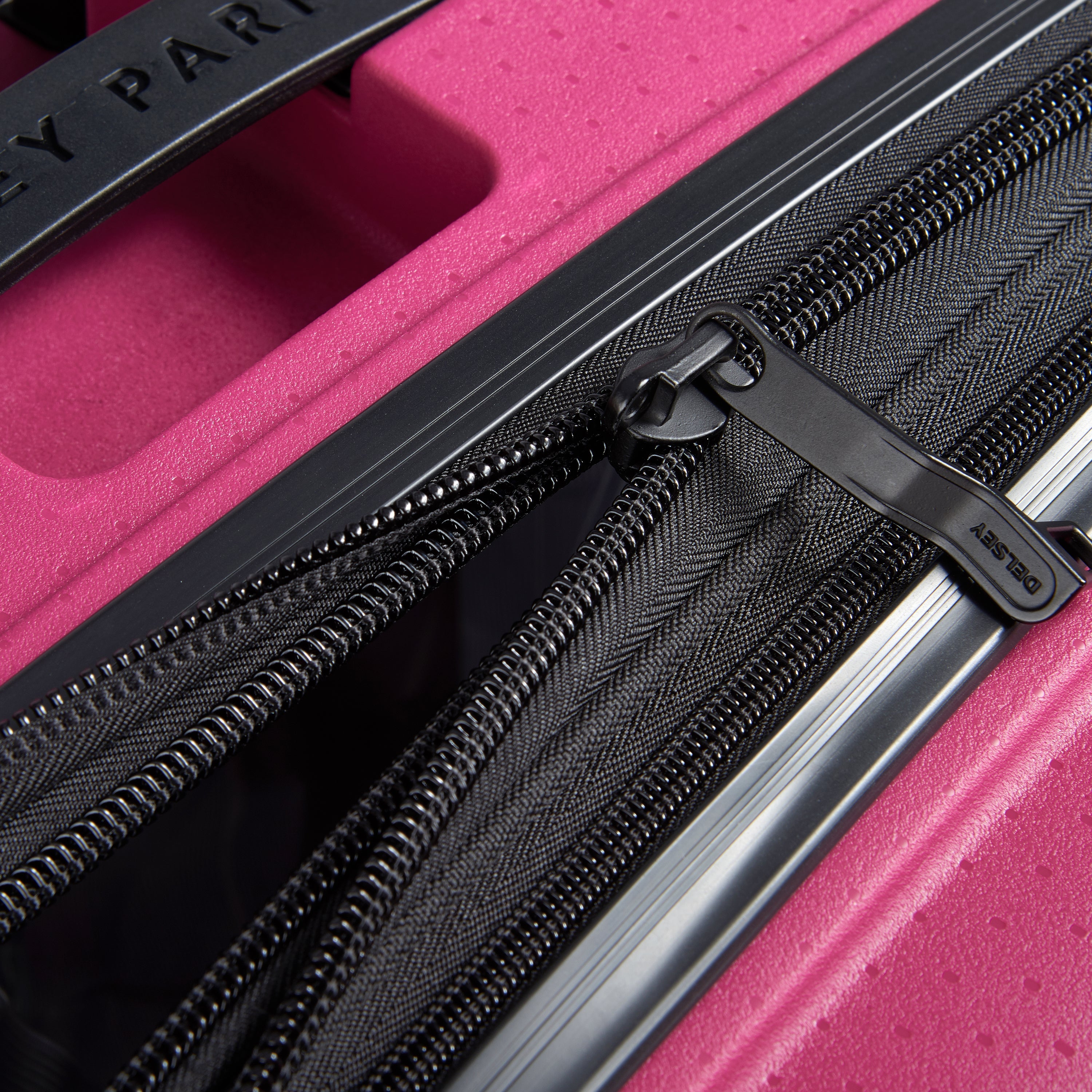 BELMONT PLUS| Suitcase Check-In Expandable 76 CM RASPBERRY