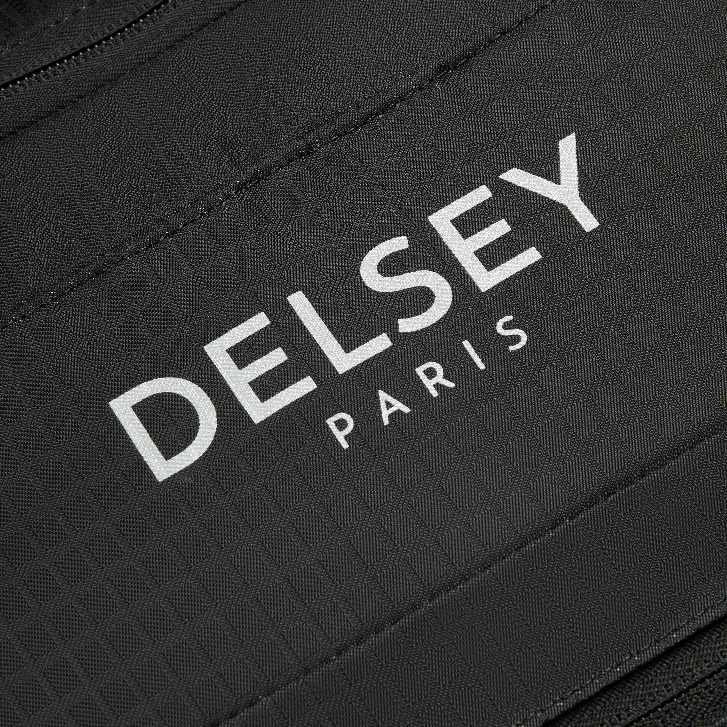 NOMADE| Foldable Duffle Bag 80 CM BLACK