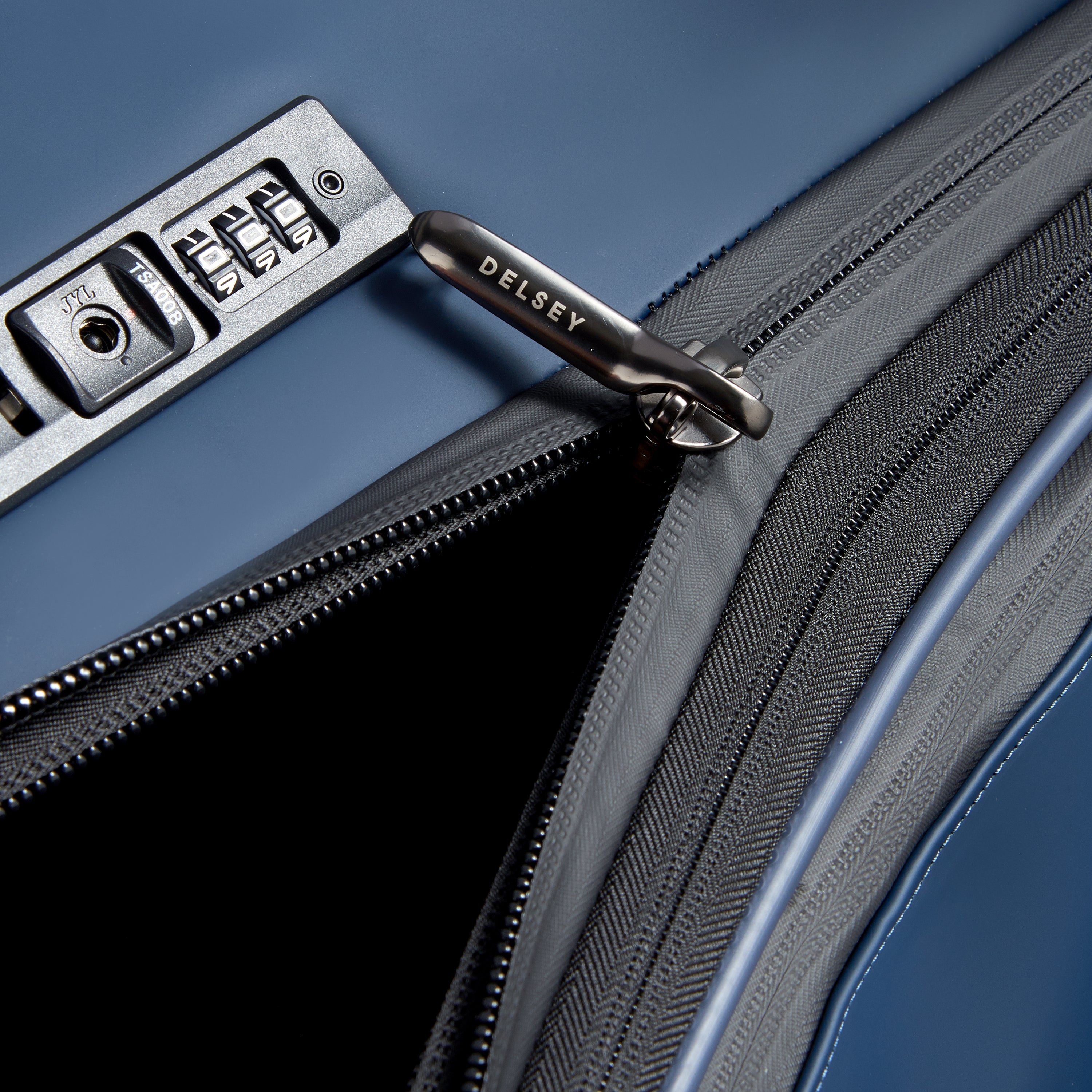 TURENNE SOFT| Suitcase Check-In Expandable 76.5 CM NIGHT BLUE