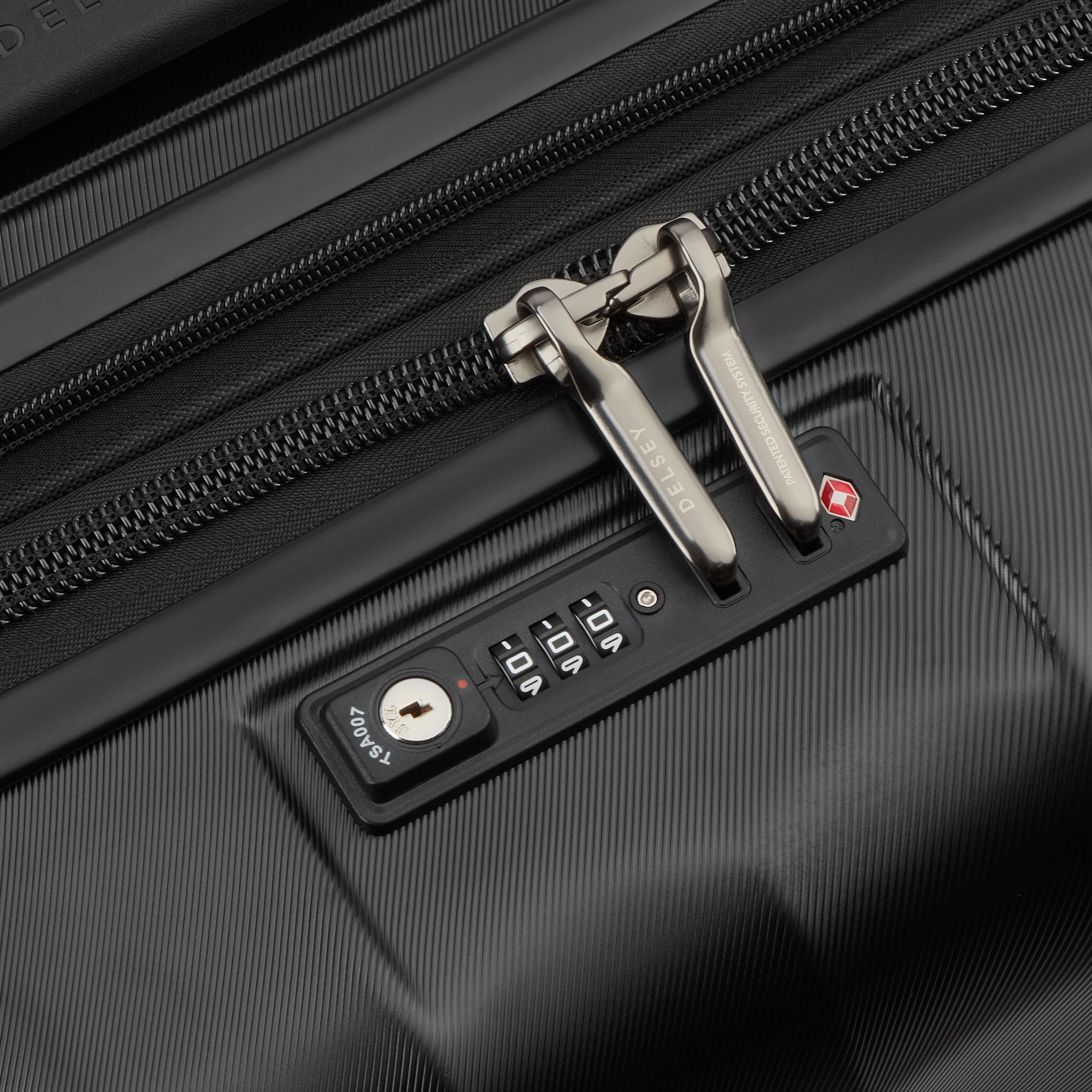 CARROUSEL 2| Suitcase Check-In Expandable 67.5 CM BLACK