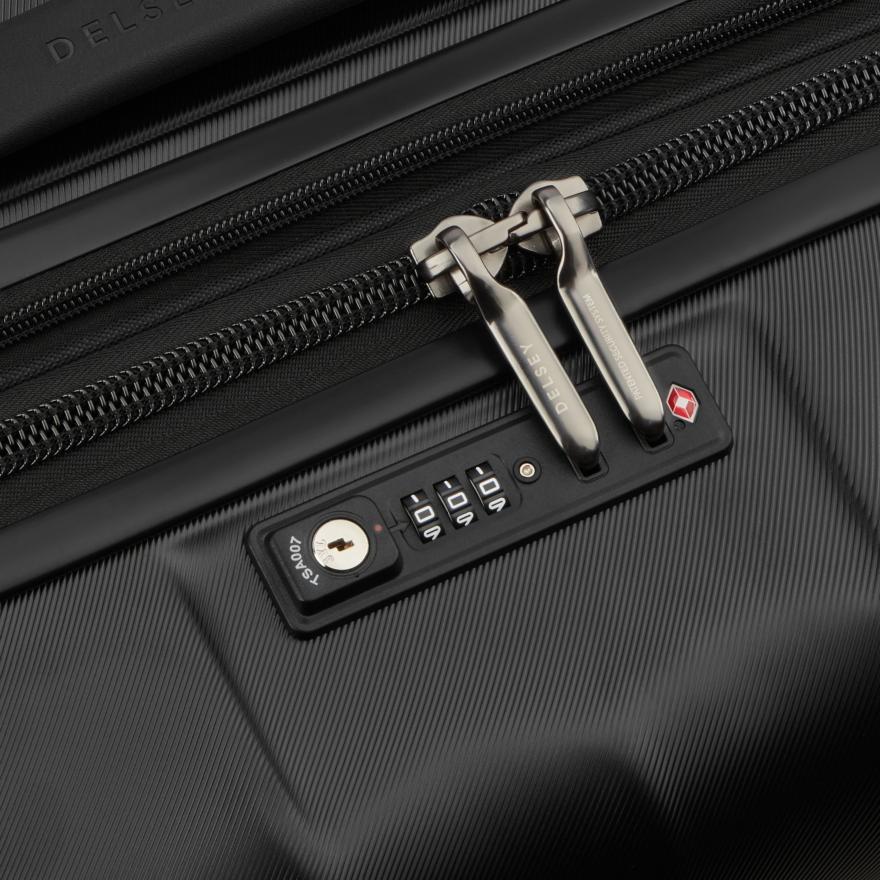 CARROUSEL 2| Suitcase Check-In Expandable 76.5 CM BLACK