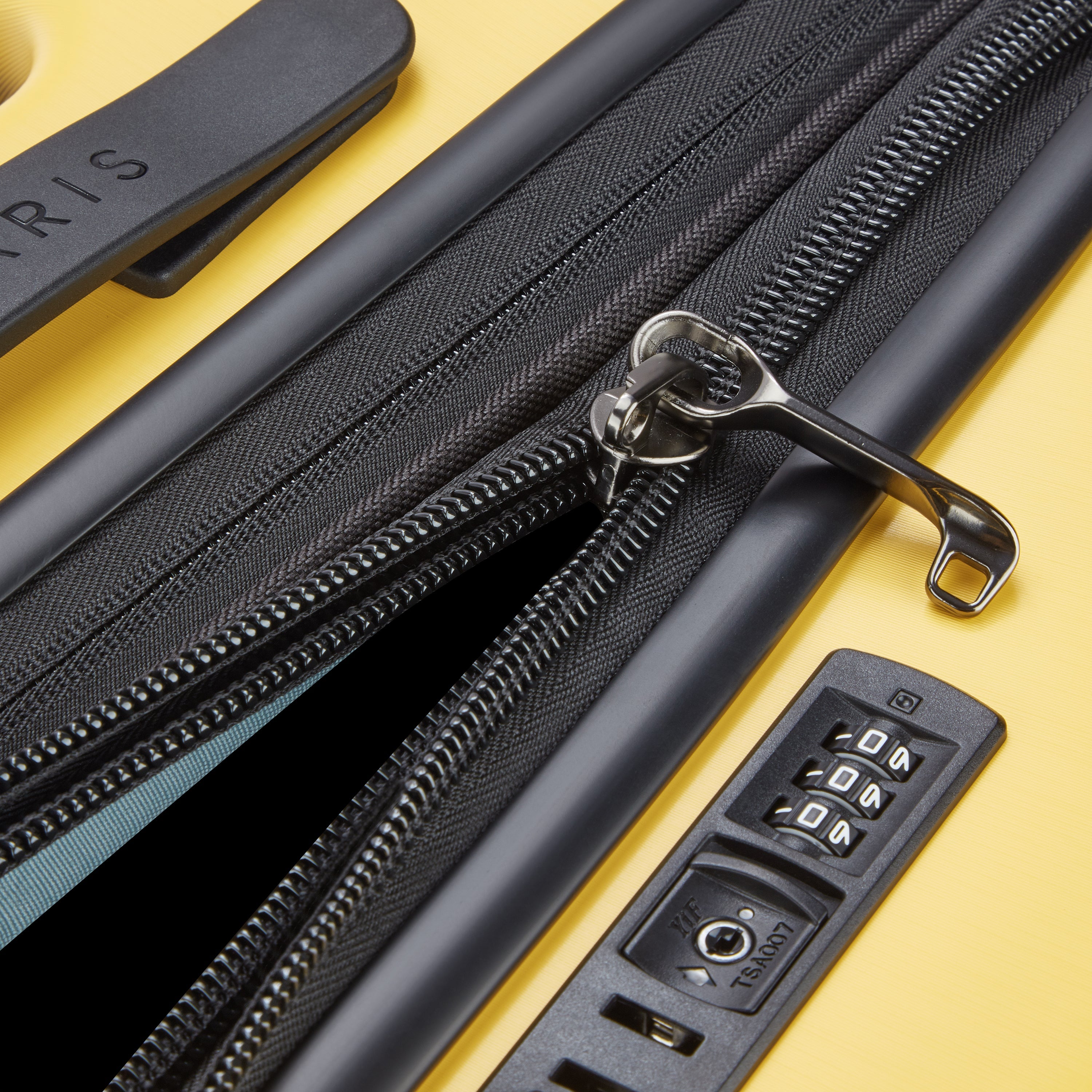 FREESTYLE| Suitcase Check-In Expandable 66 CM YELLOW
