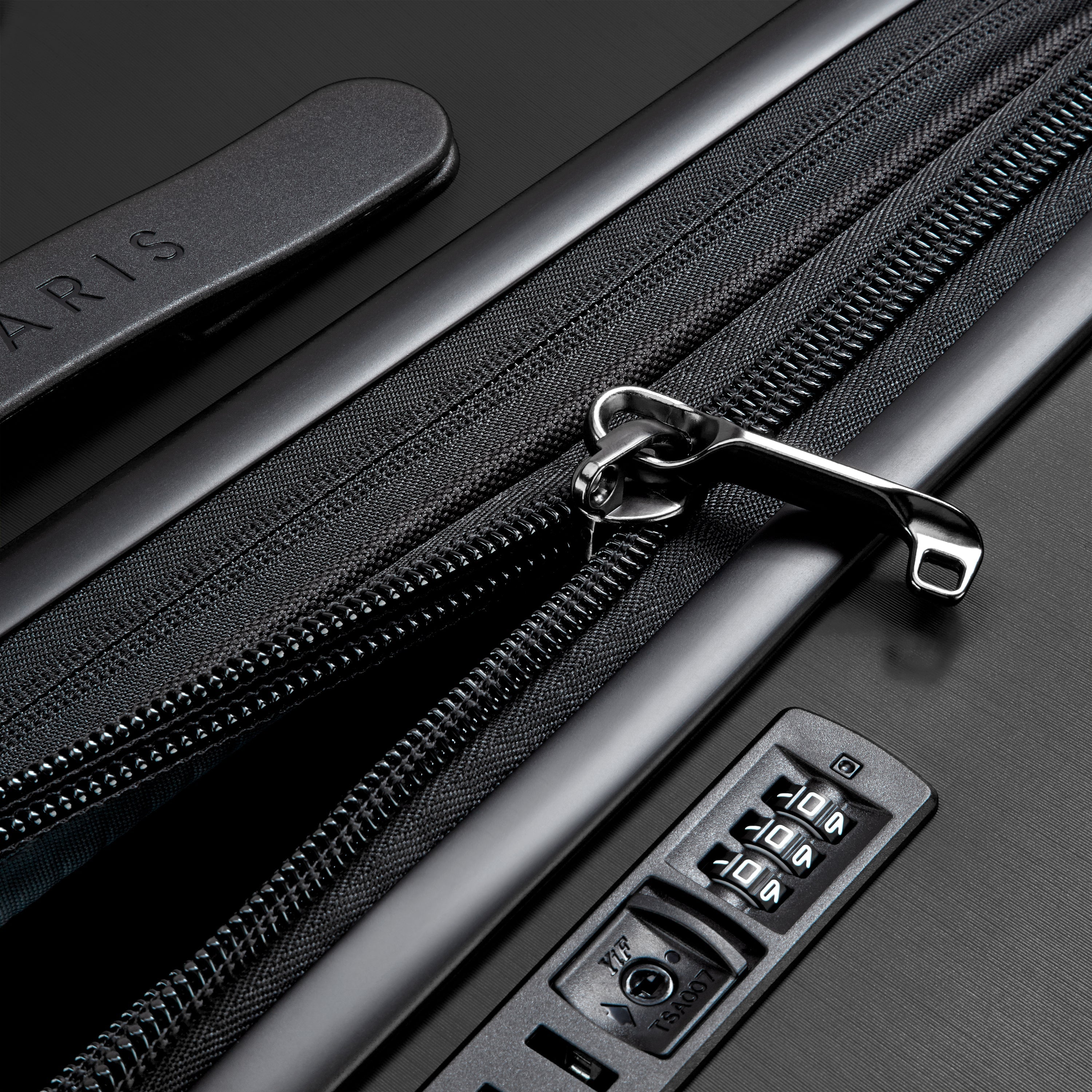 FREESTYLE| Suitcase Check-In Expandable 76 CM BLACK