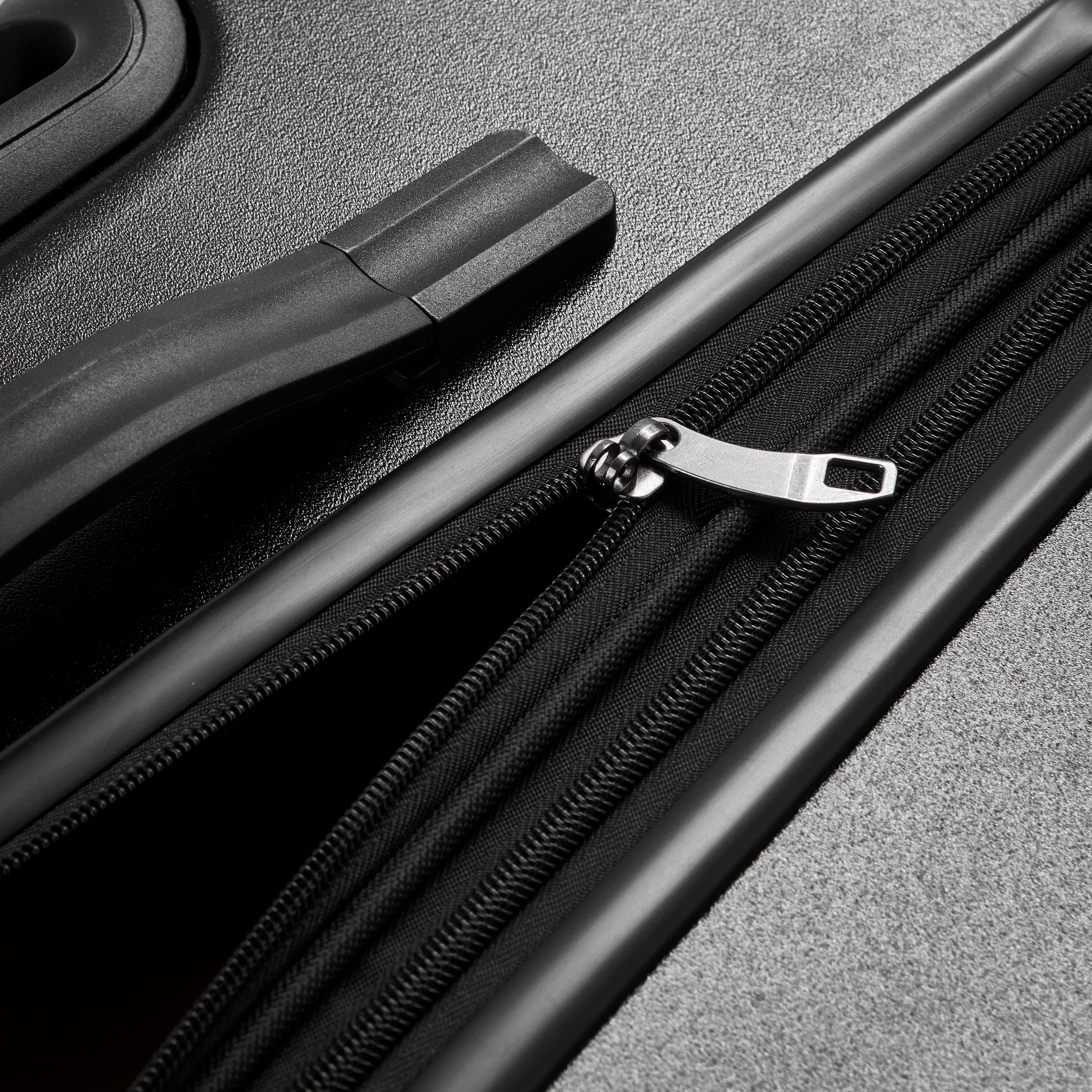 JH004C| Suitcase Check-In Expandable 80 CM BLACK