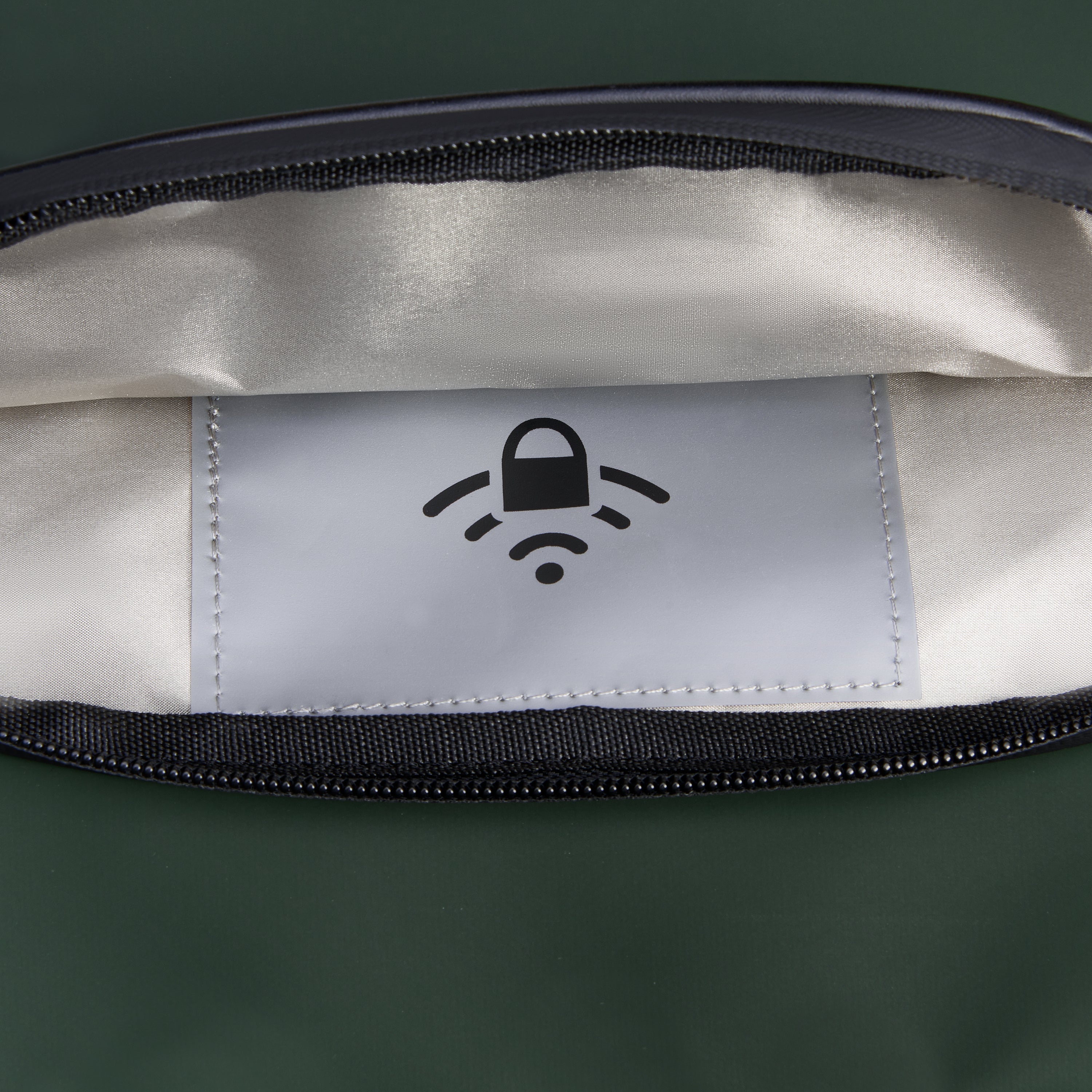 PEUGEOT VOYAGES| Duffle Bag Check-In 37 CM ARMY