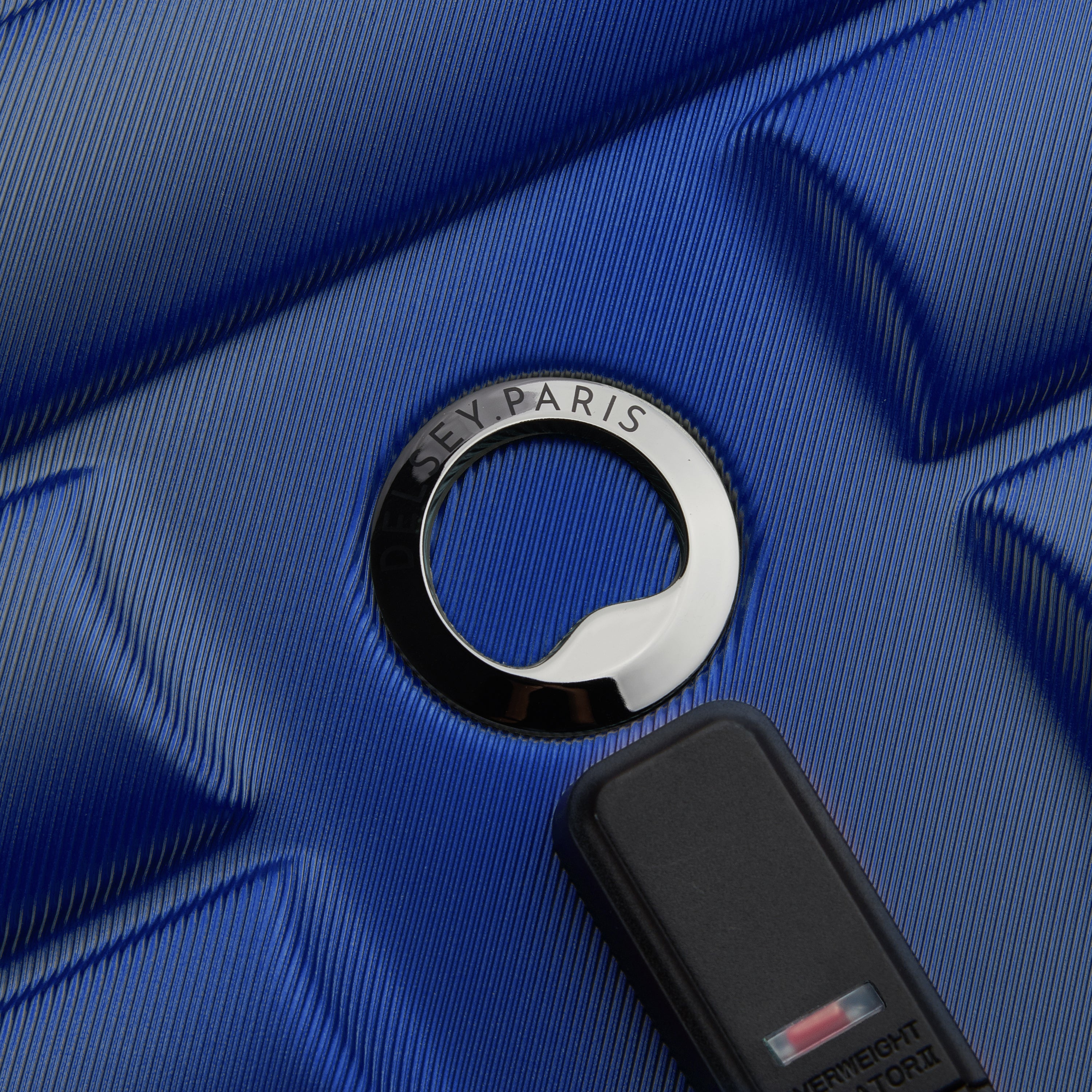SHADOW 5.0| Trunk Check-In BLUE