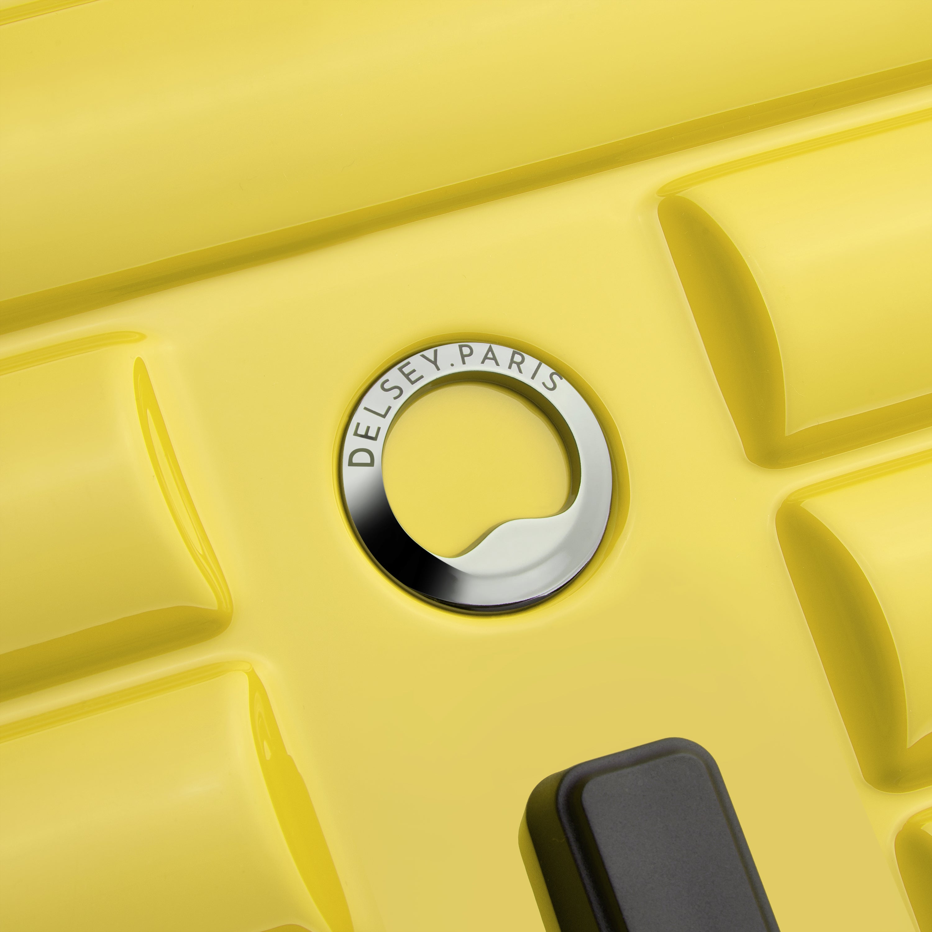 SHADOW 5.0| Trunk Check-In BRIGHT YELLOW