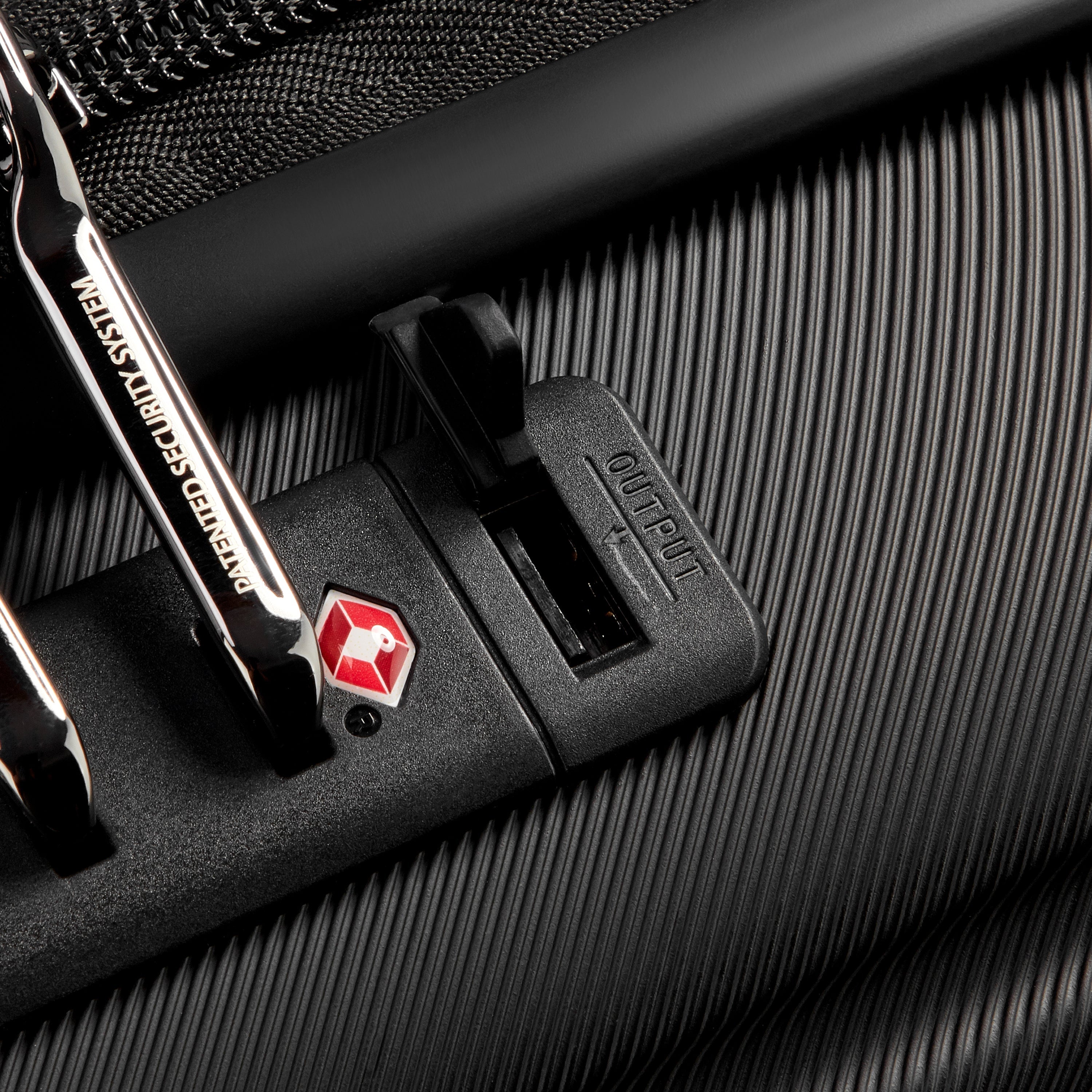 SHADOW 5.0| Suitcase Cabin slim Expandable 55 CM BLACK